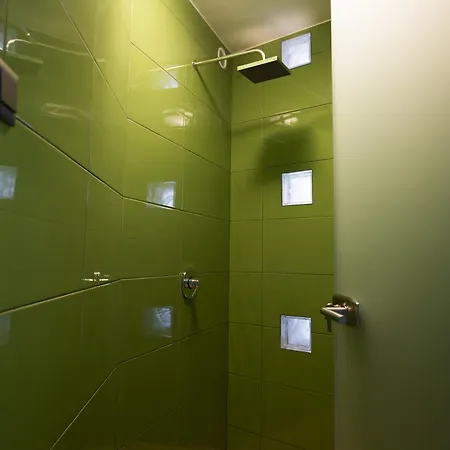 מלון Pole Position 2*