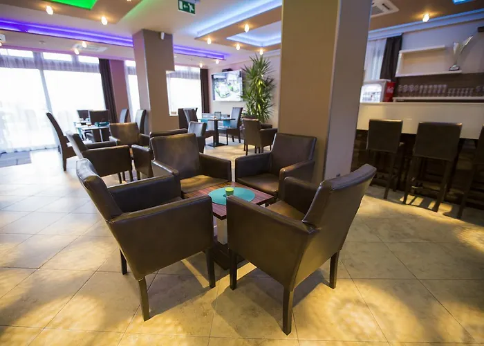 Hotel Pole Position 2*