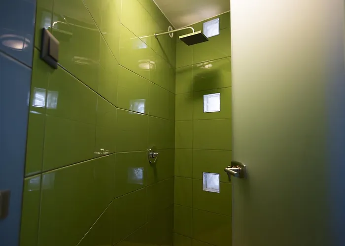 Hotel Pole Position 2*